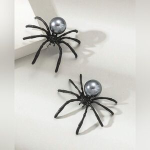 Black Spider Earrings S1001